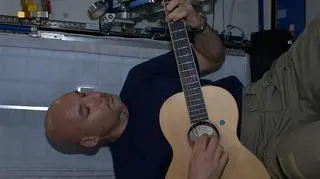Co Parmitano robi na ISS?