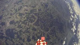 Czerwona gondola BOBAS, która będzie także lecieć 19 listopada (copernicus-project.org)