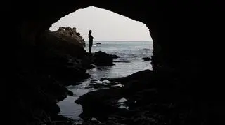 Doktor Damla Beton prowadzi badania (Olkan Erguler/SPOT/Monk Seal Project/University of Exeter)