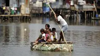 Filipiny wciąż cierpią PAP/EPA