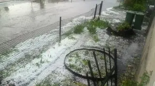 ﻿﻿﻿"Grad w Straszynie pod Gdańskiem (woj. pomorskie) - nadesłał internauta o nicku @Choi Minki.