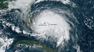 Huragan Dorian na zdjęciu satelitarnym (noaa