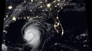 Huragan Laura w dniu 26.08.2020 (earthobservatory.nasa.gov)