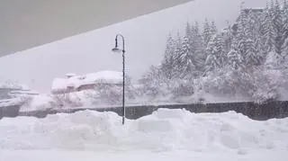 Ischgl odcięte od świata (Kontakt Meteo/Turyści z Warszawy)