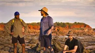 Jay Nair, Steve Salisbury, Anthony Romilio podczas badań (University of Queensland)