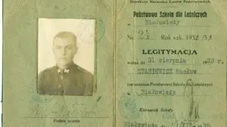 Legitymacja leśnika z 1933 roku/zsl.bialowieza.lasy.pl
