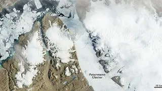 Lodowiec Petermann. Zdjęcie wykonane 16 lipca, godz 10.25 (NASA)