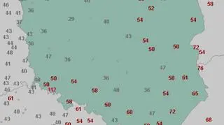 Maksymalne porywy wiatru w Polsce w poniedziałek (wetteronline.de)