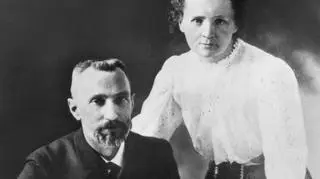 Maria Skłodowska-Curie z mężem Piotrem (Shutterstock)