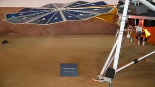 Model lądownika InSight 