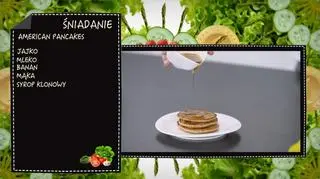 Naleśniki z syropem klonowym