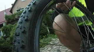 Nasze "spuchnięte" koło (fot. Kasia Karpa)