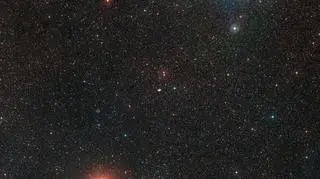 Niebo wokół "kosmicznego motyla" (ESO/Digitized Sky Survey 2)