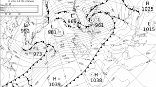 Niż Felix w nocy z soboty na niedzielę - analiza Met Office
