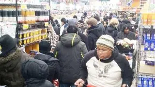 Nowojorczycy szykują się na nadejście śnieżycy