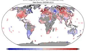 Odchylenia od średniej temperatury w czerwcu (średnią wyliczono na podstawie danych z lat 1981-2010) (NOAA)