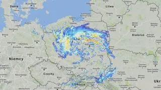 Opady w czwartek o godz. 22 (radar-opadow.pl)