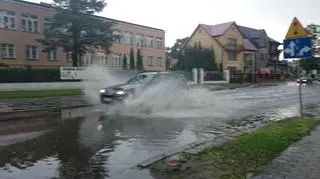 Ostrów Mazowiecka - centrum miasta pod wodą (Kontakt 24/Magdalena)