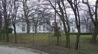 Pałac Goldstandów w Zaborowie / fot: hiuppo, Wikipedia  (CC BY SA 3.0)
