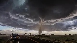 Pierwsze miejsce w konkursie: Tornado show 2016 (fot. Tim Moxon)
