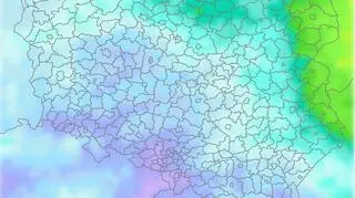 Porównanie średniej dobowej temperatury zimą dla dekady 2021-2030 do dekady 2011-2020 według scenariusza RCP4.5 (klimada2.ios.gov.pl)