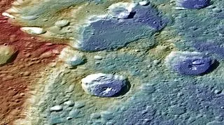 Powierzchnia Merkurego (NASA/Johns Hopkins University Applied Physics Laboratory/Carnegie Institution of Washington)
