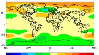 Prognoza meteorologów z MetOffice, na której wyraźnie zaznacza się rozbudowany wyż azorski i pogłębiony niż islandzki 