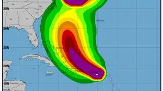 Prognozowana prędkość wiatru w huraganie Maria (NHC/NOAA)