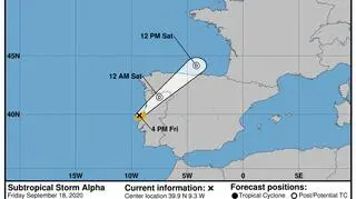 Prognozowana trasa burzy Alpha (NOAA, NHC)