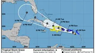 Prognozowana trasa burzy tropikalnej Grace (NHC NOAA)
