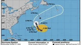 Prognozowana trasa huraganu Epsilon (NHC/NOAA)