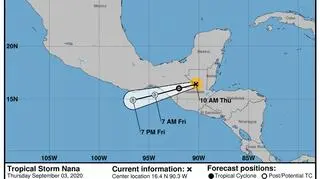 Prognozowana trasa przejścia Nany (NWS/NHC)