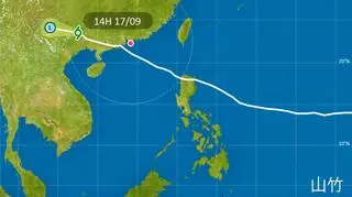 Prognozowana trasa przejścia tajfunu Mangkhut (Hong Kong Observatory)