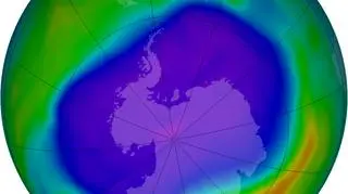 Rekordowo wielka dziura ozonowa - stan z 24 września 2006 r.(NASA/Ozone Hole Watch)