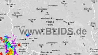 Ścieżka burz nad Polską (godz. 16.45-18.45) (blids.de)