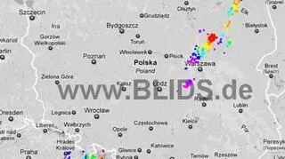 Ścieżka burz nad Polską (godz. 18.30-20.30) (blids.de)
