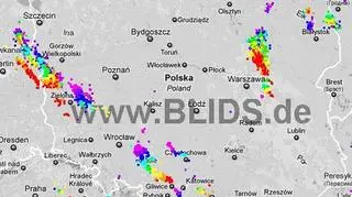 Ścieżka burz w godzinach 17.15-19.15 (blids.de)