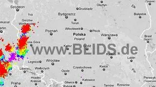 Ścieżka burz w godzinach 19.15-21.15 (blids.de)