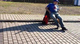 Sędzia czekał na biegowe niedobitki