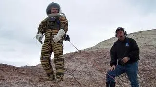 Skafander przeznaczony do chodzenia po Marsie (Space Suit Laboratory)
