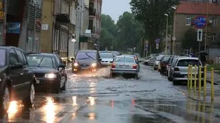 Skutki gwałtownego załamania pogody w Świnoujściu
