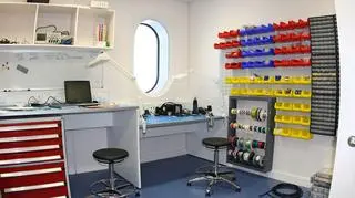 Stacja badawcza na Antarktydzie ma kształt gąsienicy (British Antarctic Survey)