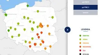 Stężenie pyłu PM2,5 o godzinie 21 (GIOŚ)