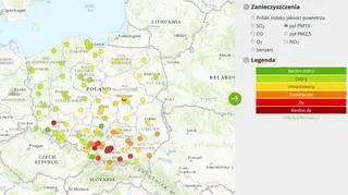Stężenie pyłu zawieszonego (PM10) w godz. 13-14 w Polsce (GIOŚ)