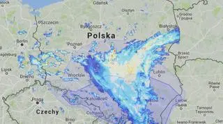 Strefa opadów nad Polską o godz. 15.10 (radar-opadow. pl)