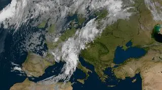 Sytuacja pogodowa w Europie (Eumetsat)