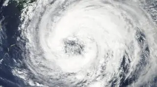 Talas nad Japonią (NASA)