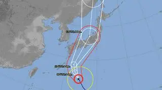 Trasa huraganu Jebi - stan z niedzieli z godziny 16.00 (Japan Meteorological Agency)