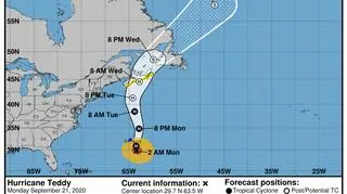 Trasa przebiegu huraganu Teddy (NHC, NOAA)