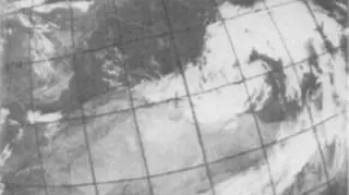 Widok z kosmosu na cyklon śródziemnomorski, który powstał z 1969 roku (NASA)